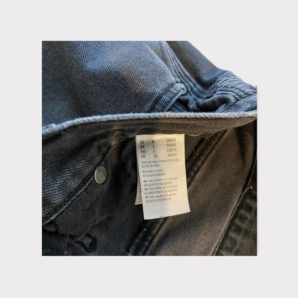American Eagle Black Mom Straight Leg Hi Waisted Denim Jeans - Picture 8 of 8
